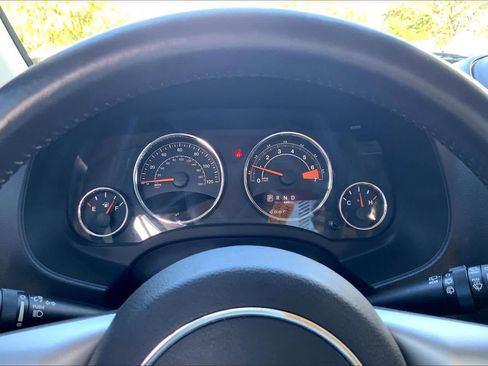 Used 2016 Jeep Compass High Altitude AWD/4WD image 26