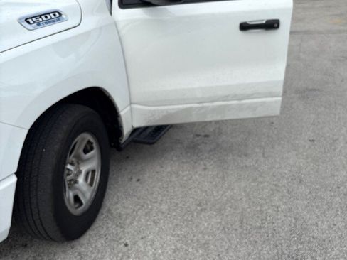 Used 2023 RAM 1500 Tradesman AWD/4WD image 11