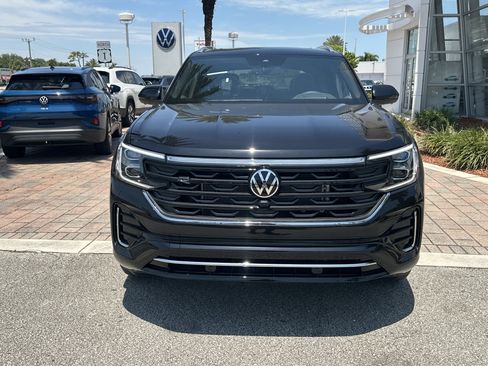 New 2026 Volkswagen Atlas Cross Sport SEL Premium R-Line AWD/4WD image 4