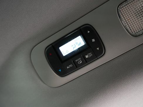 Used 2018 Honda Odyssey EX-L image 44