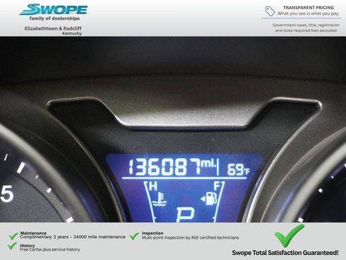 Used 2017 Hyundai Veloster Value Edition FWD image 17