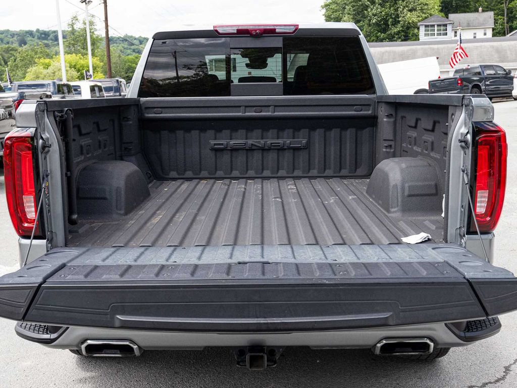 Used 2024 GMC Sierra 1500 Denali w/ Denali Reserve Package AWD/4WD image 32