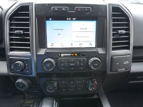 Used 2019 Ford F150 XLT w/ Equipment Group 302A Luxury image 8