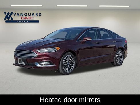 Used 2018 Ford Fusion Titanium FWD image 3