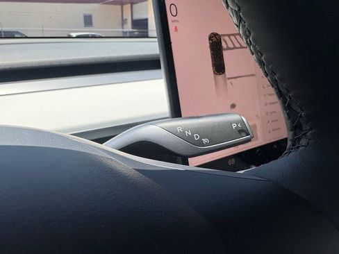 Used 2023 Tesla Model Y Performance AWD/4WD image 25