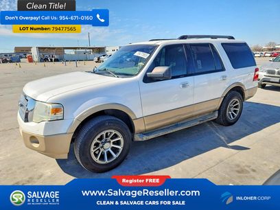 Used 2014 Ford Expedition XLT w/ Equipment Group 202A