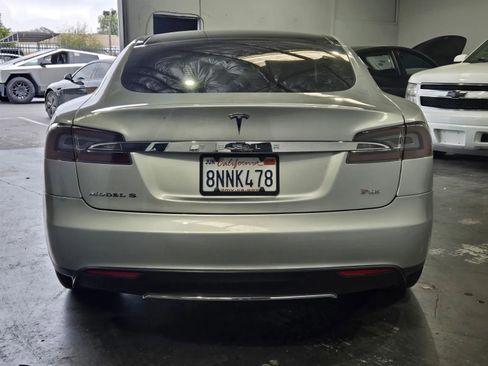 Used 2013 Tesla Model S Performance RWD image 3