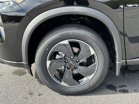 New 2026 Nissan Rogue SV FWD image 13