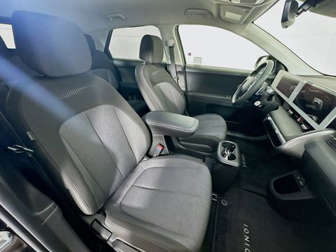Used 2024 Hyundai Ioniq 5 SEL image 30