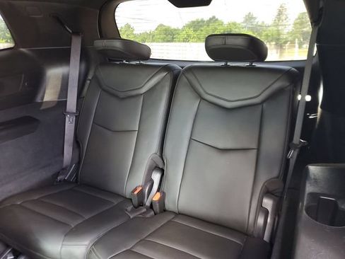Used 2021 Cadillac XT6 Premium Luxury FWD image 10