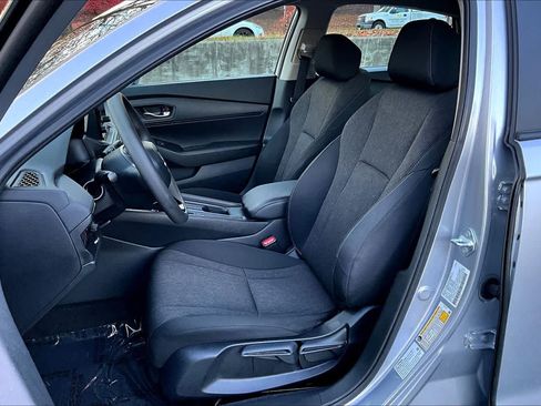Used 2024 Honda Accord LX image 8