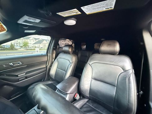 Used 2019 Ford Explorer 4WD Police Interceptor image 9