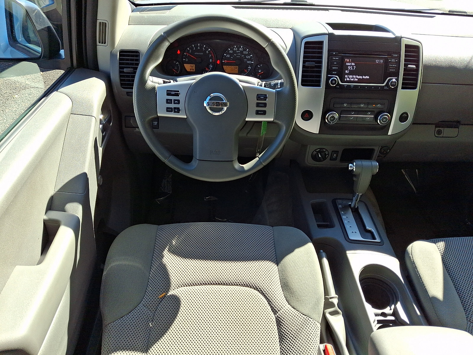 Used 2017 Nissan Frontier S w/ S Work Truck Package (4X4) image 14