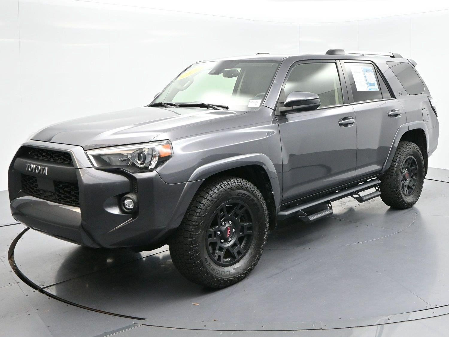 Used 2021 Toyota 4Runner SR5 RWD image 3