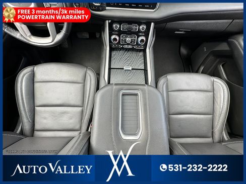 Used 2024 GMC Yukon XL Denali w/ Advanced Technology Package AWD/4WD image 38
