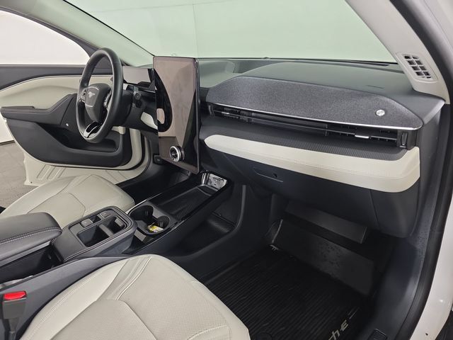 Used 2025 Ford Mustang Mach-E Premium RWD image 26
