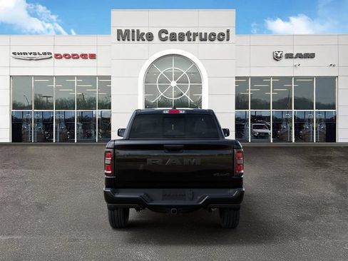 New 2026 RAM 1500 Express AWD/4WD image 7