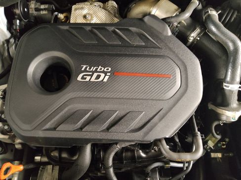 Used 2018 Hyundai Santa Fe Sport w/ 2.0T Ultimate Tech Package 05 image 30