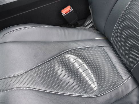 Used 2023 Acura TLX w/ Technology Package FWD image 11