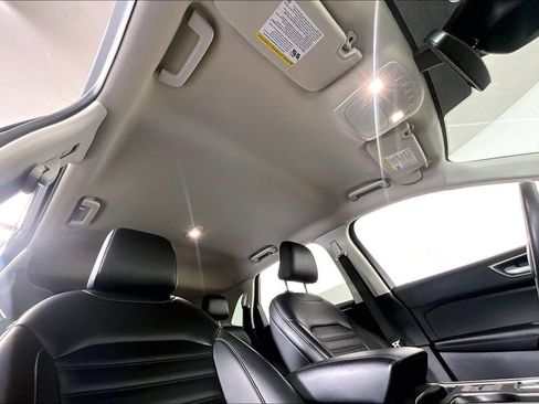 Used 2024 Ford Edge SEL AWD/4WD image 22