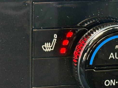 New 2025 Nissan Pathfinder SL image 31