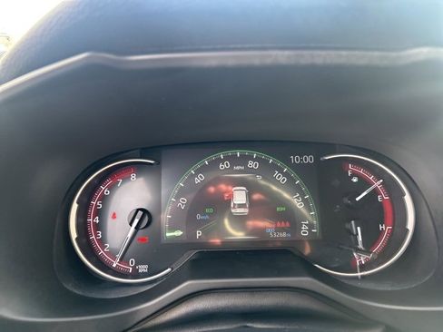 Used 2024 Toyota RAV4 XLE image 21