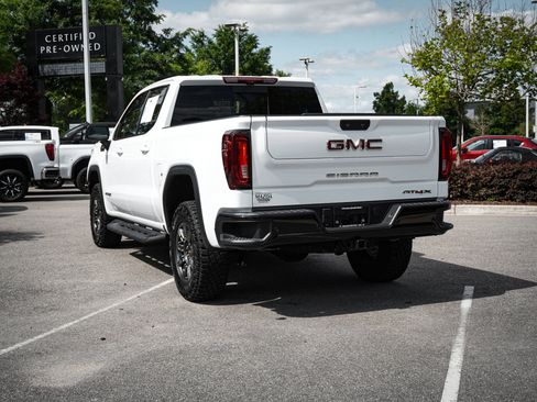 Used 2025 GMC Sierra 1500 AT4X AWD/4WD image 8
