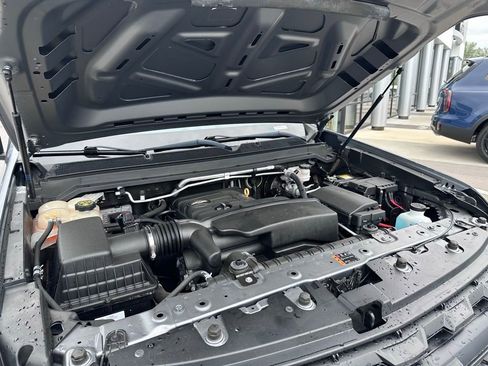 Used 2021 Chevrolet Colorado W/T w/ Custom Special Edition image 31