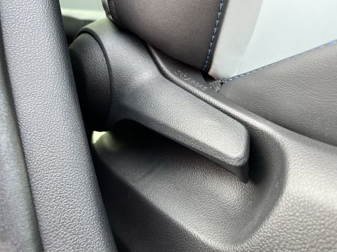 Used 2022 Toyota Prius Limited w/ Premium Convenience Package FWD image 26