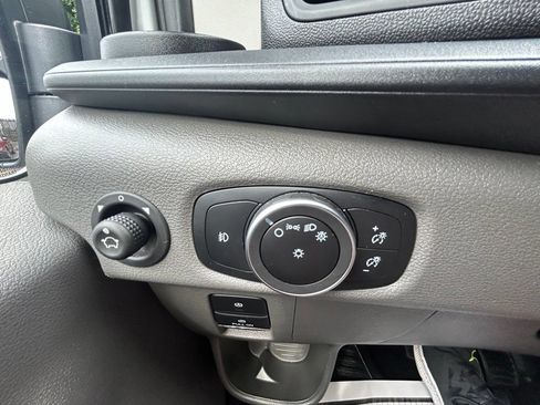 Used 2025 Ford Transit 250 Low Roof w/ Exterior Upgrade Package RWD image 24