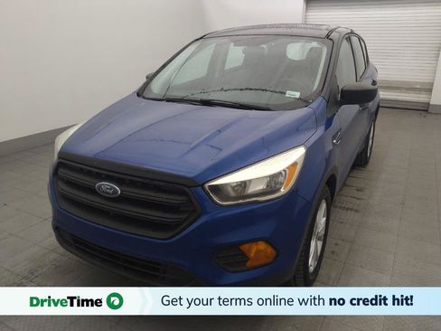 Used 2017 Ford Escape S FWD image 1