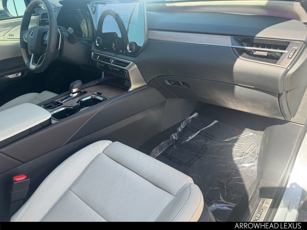 New 2026 Lexus RX 350 FWD w/ Convenience Package image 16