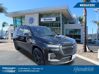 Used 2023 Chevrolet Traverse LT