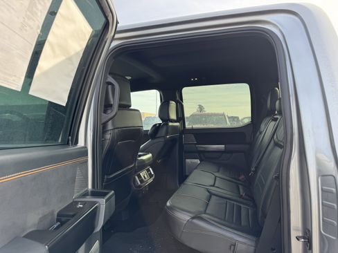 Used 2021 Ford F150 Platinum w/ Equipment Group 701A High image 19