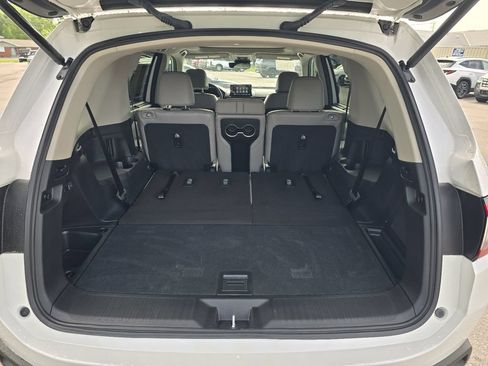 Certified 2024 Honda Pilot Touring image 25
