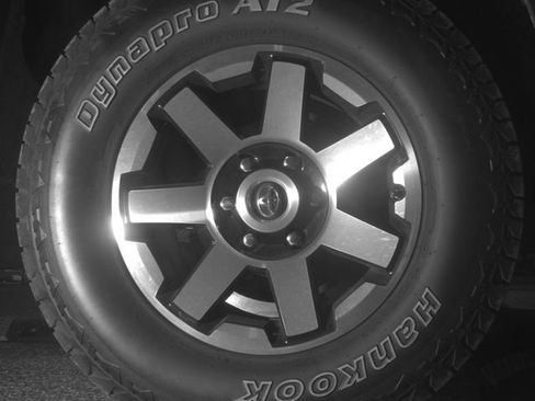 Used 2020 Toyota 4Runner TRD Off-Road AWD/4WD image 13