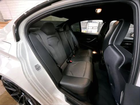 Used 2018 BMW M3 image 29