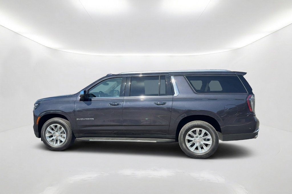 Used 2026 Chevrolet Suburban Premier AWD/4WD image 9