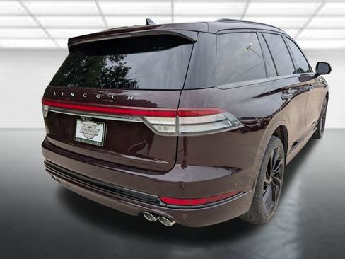 Used 2023 Lincoln Aviator Reserve w/ Equipment Group 201A AWD/4WD image 34