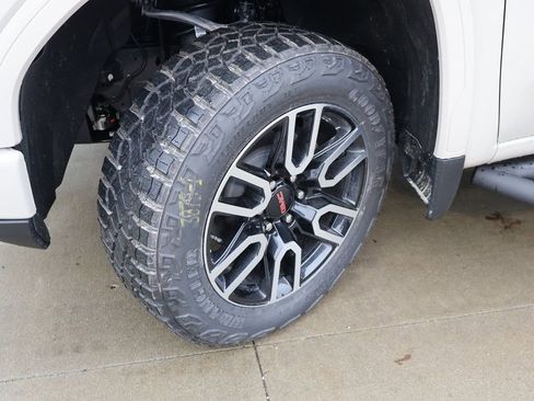 New 2026 GMC Sierra 1500 AT4 w/ AT4 Premium Package image 49