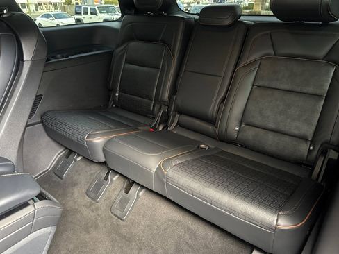 Certified 2025 Lincoln Navigator Black Label image 15