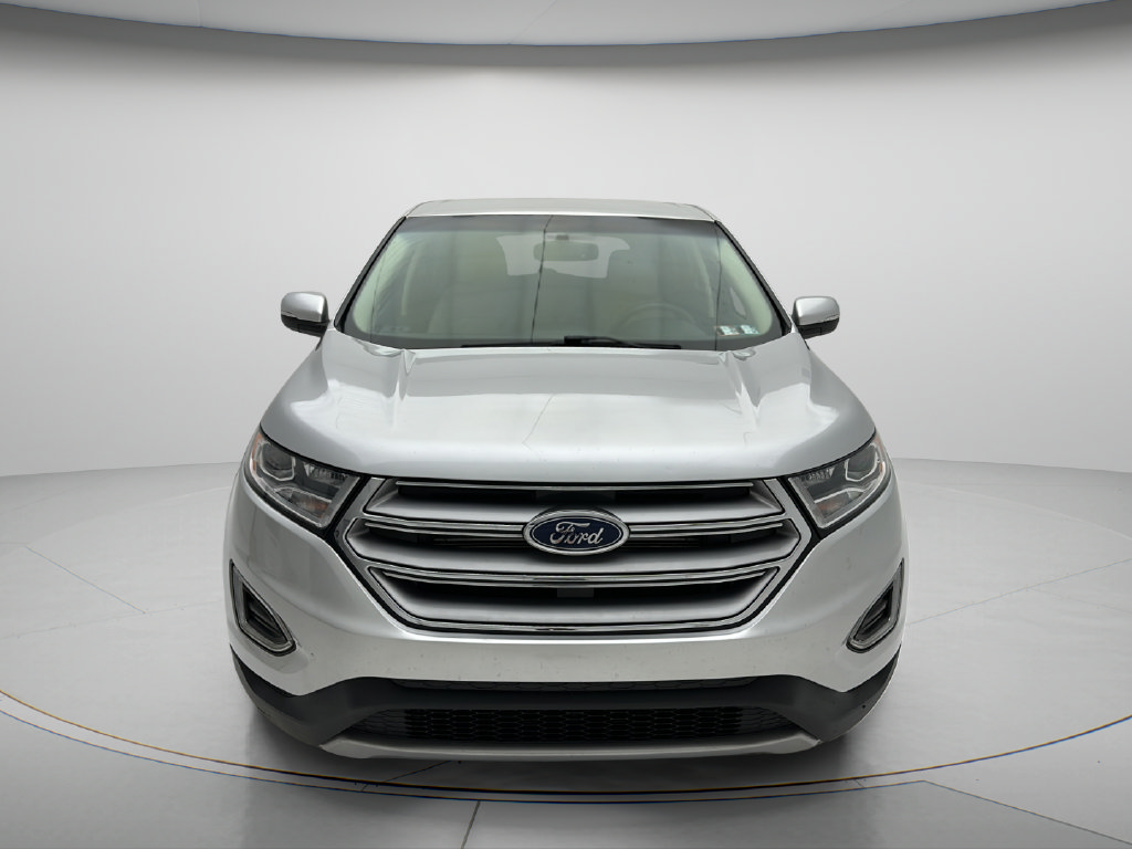 Used 2017 Ford Edge SEL w/ Equipment Group 201A AWD/4WD image 2