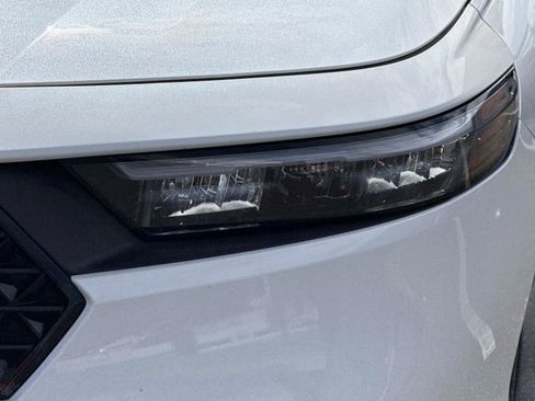 Certified 2023 Honda Accord EX image 10