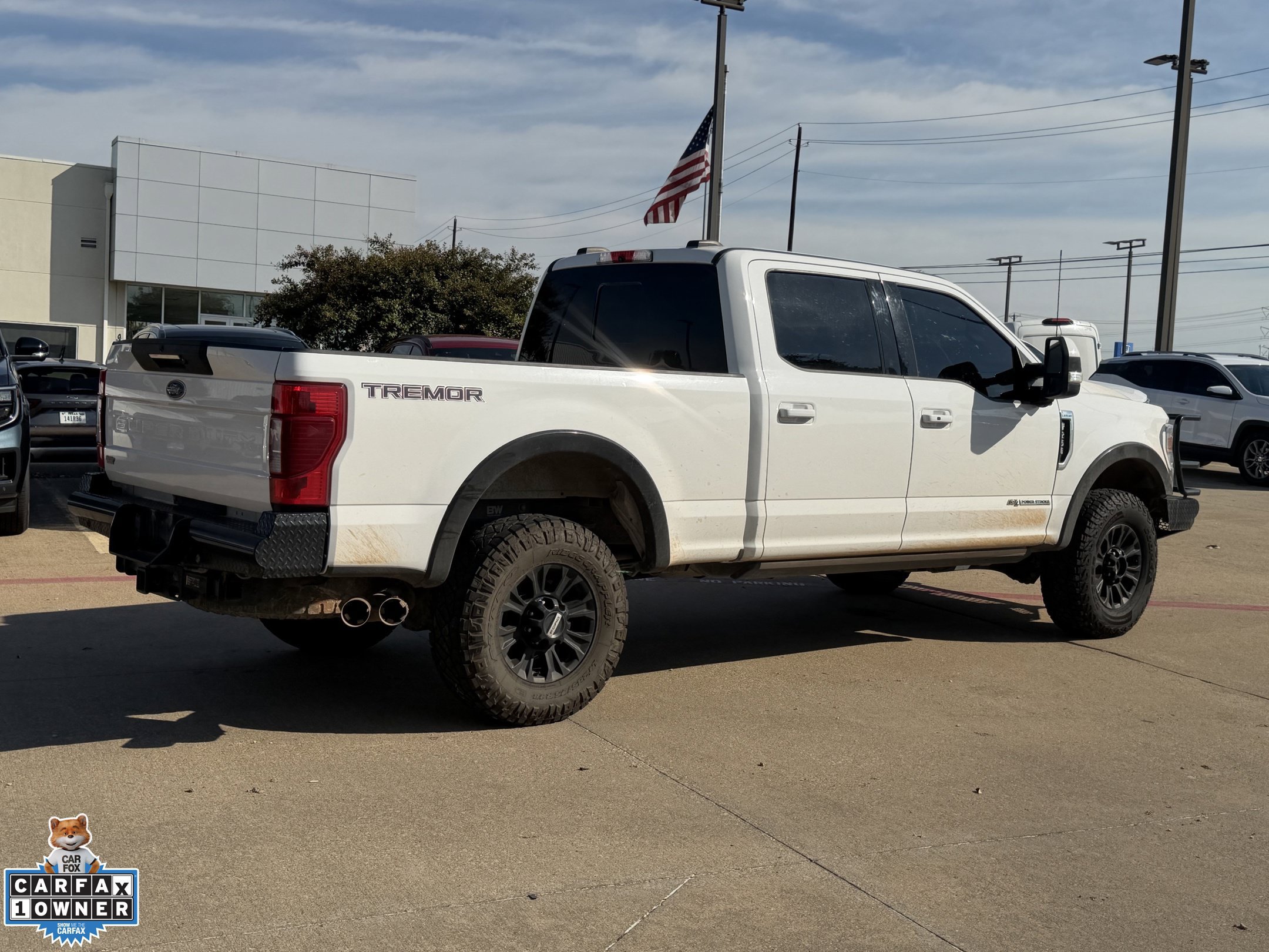 Used 2022 Ford F250 Lariat w/ Tremor Off-Road Package AWD/4WD image 4