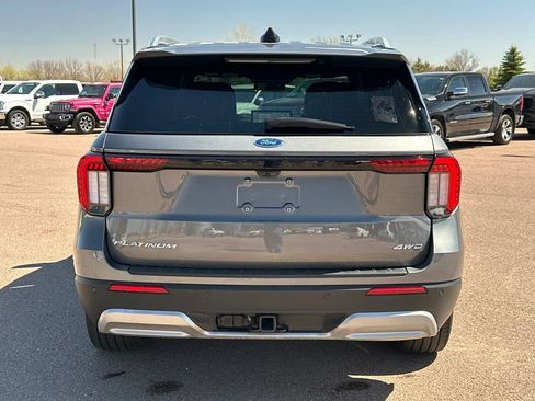Used 2025 Ford Explorer Platinum w/ LUX Leather Package image 39