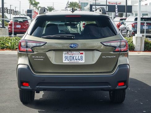 Certified 2025 Subaru Outback Premium image 6