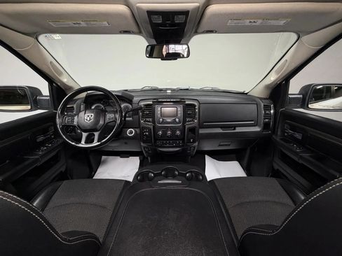 Used 2018 RAM 2500 Big Horn w/ Sport Appearance Group AWD/4WD image 20