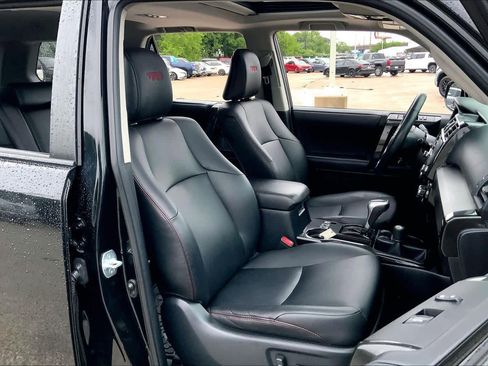 Used 2020 Toyota 4Runner TRD Pro AWD/4WD image 8