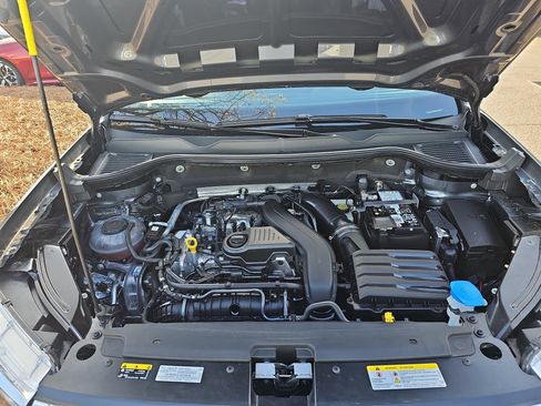 Used 2024 Volkswagen Taos S image 30