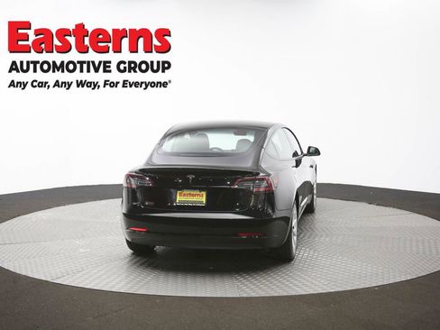 Used 2023 Tesla Model 3 Standard Range image 33